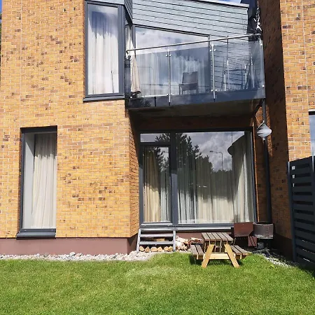 Veziu Apartamentai 2-ame Kotedzo Aukste パランガ