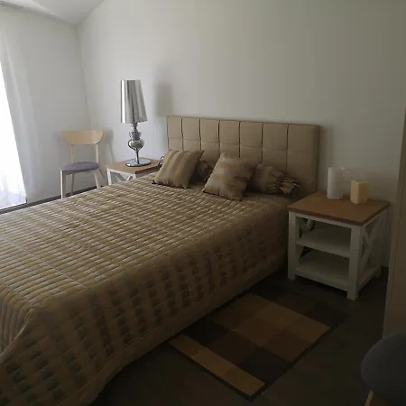 Veziu Apartamentai 2-ame Kotedzo Aukste Apartment *